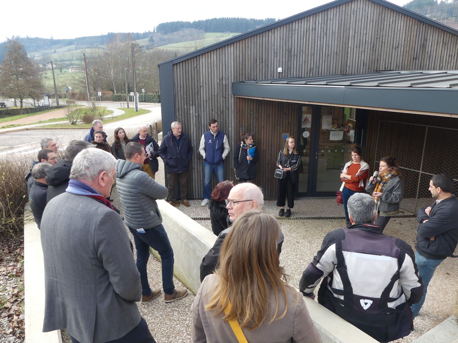 Fev 24 - Construire en bois local en marché public, micro-crèche de Claveisolles