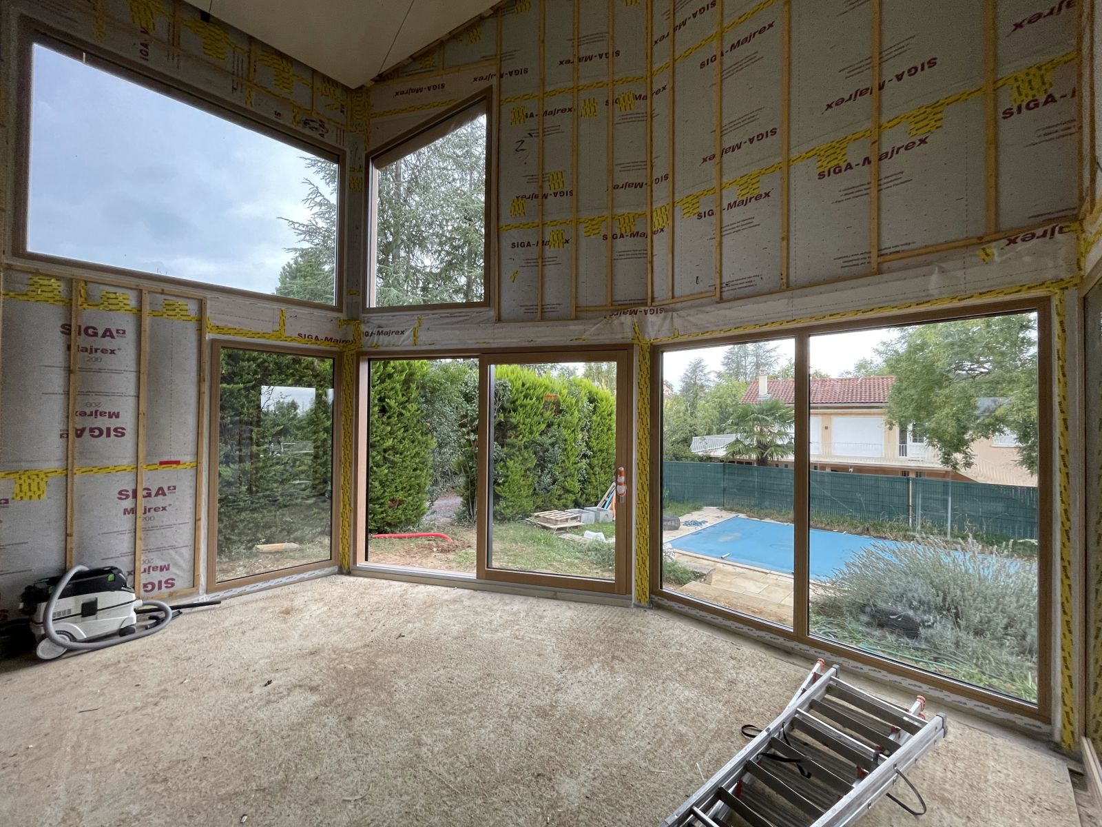 Maison proposée en visite à Francheville (©Atelier Miwa)