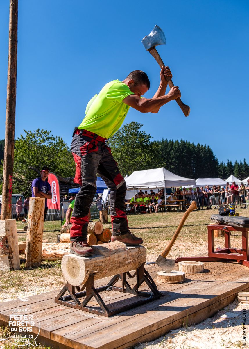 Concours de bûcheronnage
