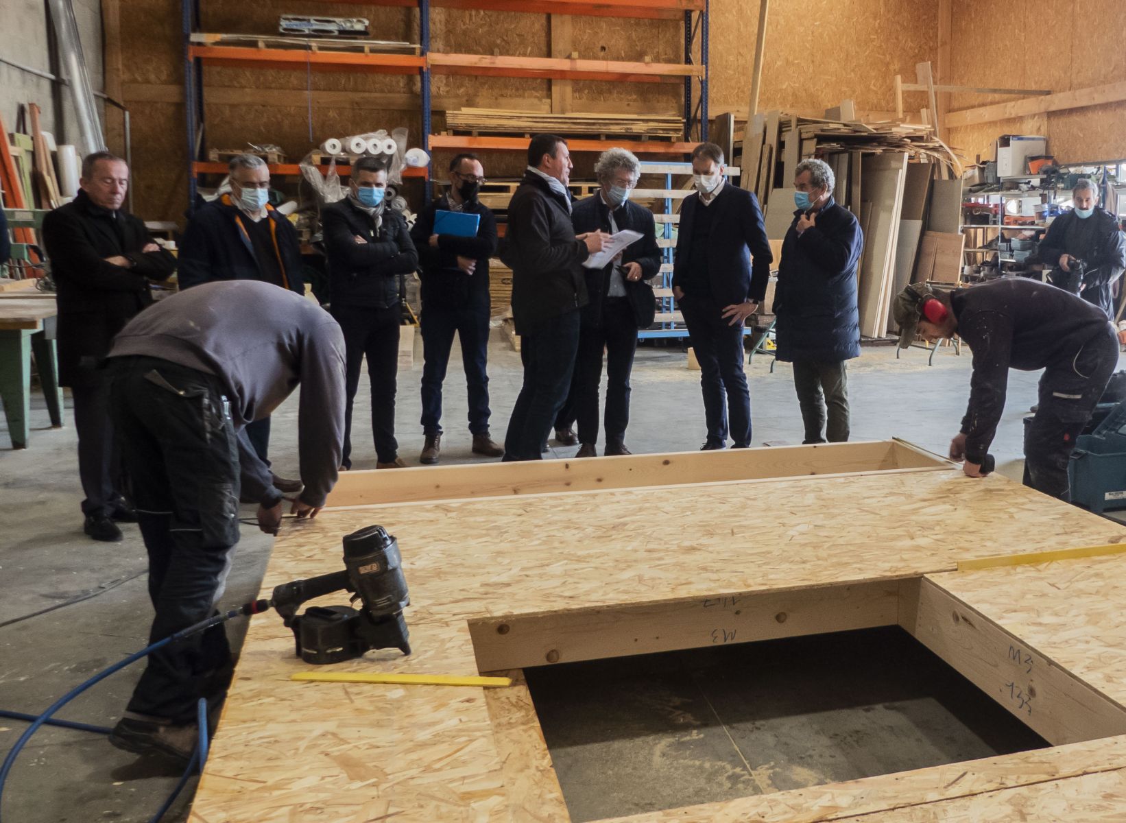 SCoT - Visite d'entreprise avec les élus du Beaujolais