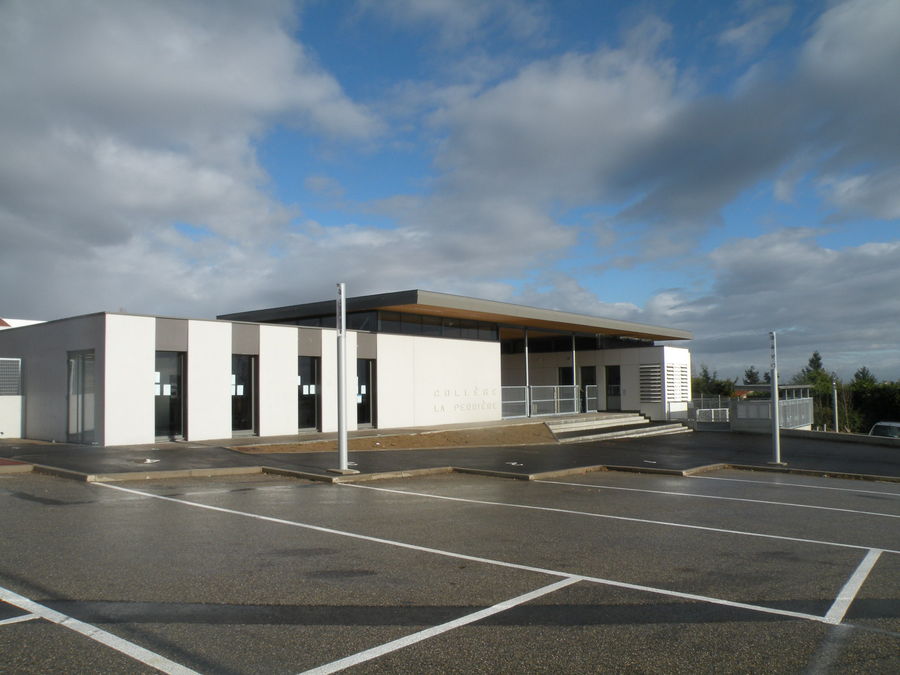 Collège La Perrière  Fibois 69